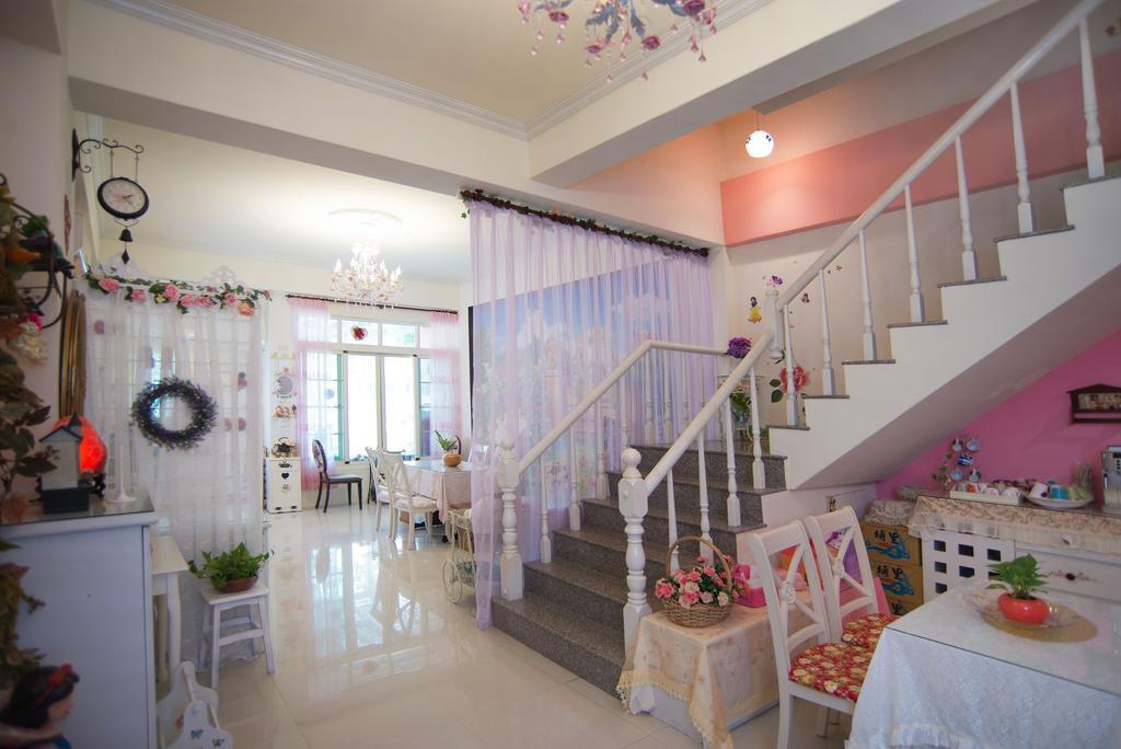 Rose Castle Apartment Taitung Exterior photo