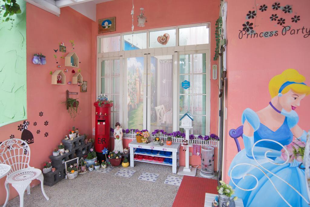 Rose Castle Apartment Taitung Exterior photo