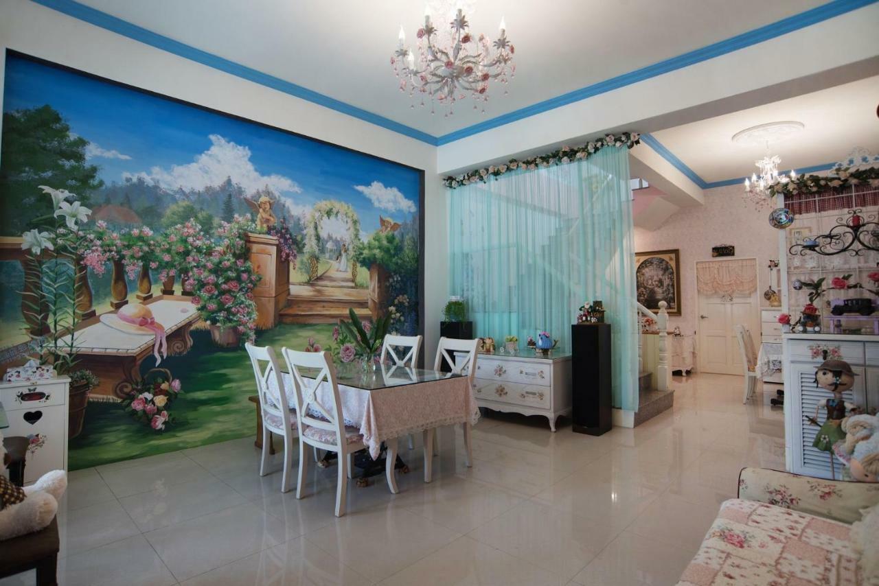 Rose Castle Apartment Taitung Exterior photo